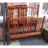 Art nouveau mahogany 4 '6 '' bedstead Condition report: see terms and conditions