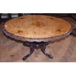 Victorian walnut loo table. Condition report: see terms and conditions