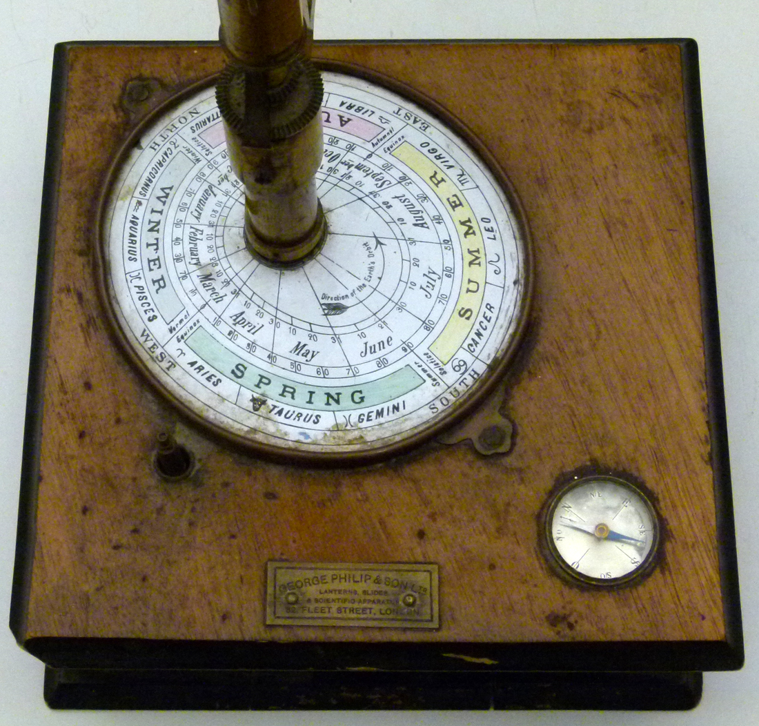 Mechanical tellurium, late 19th century, the Earth printed by J Forest and sold in Paris, the sun' - Image 2 of 19