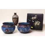 Pair of cloisonne bowls, cloisonne vase and papier mache lidded box Condition report: see terms