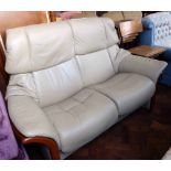 Stressless double recliner settee in leather Condition report: see terms and conditions