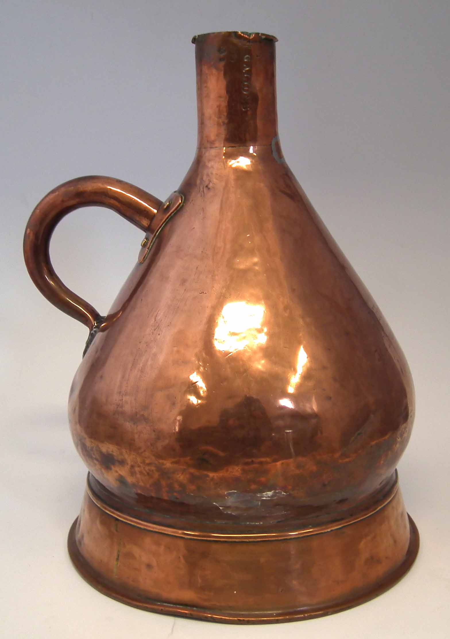 Copper 4 gallon fuel measure, marked 'J. Hutton 30 Cleveland Square' with stamped '4 Gallons' to - Image 6 of 12