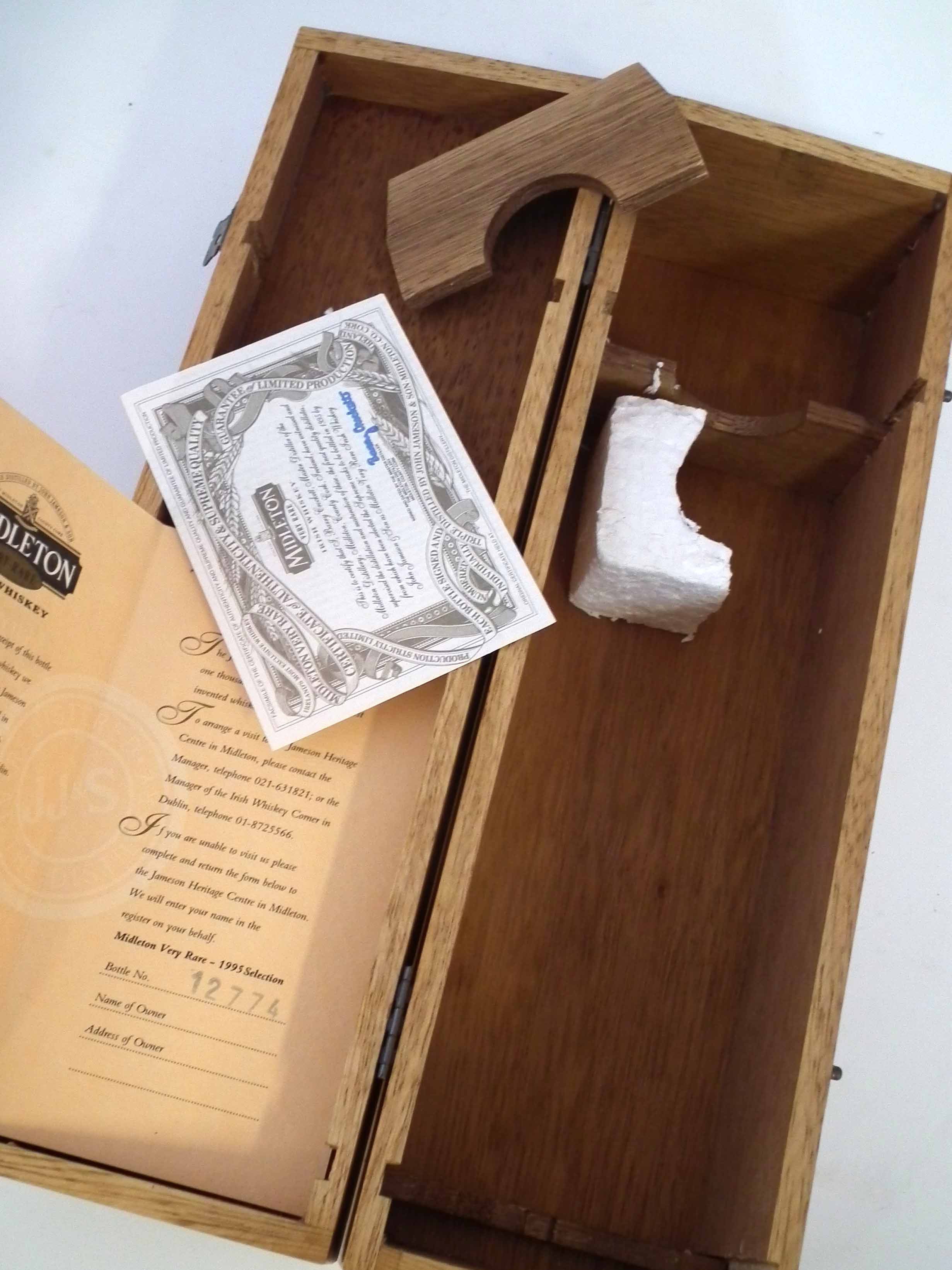 Midleton Very Rare Irish Whiskey - 1995 - 750ml number 12774 with wood box, certificate and - Image 6 of 6