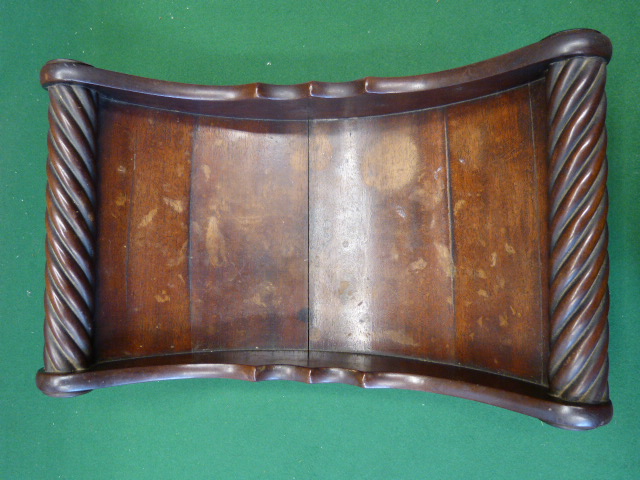 Mahogany cheese coaster circa 1830 with rope twist ends (no casters), length 44cm - Image 6 of 11