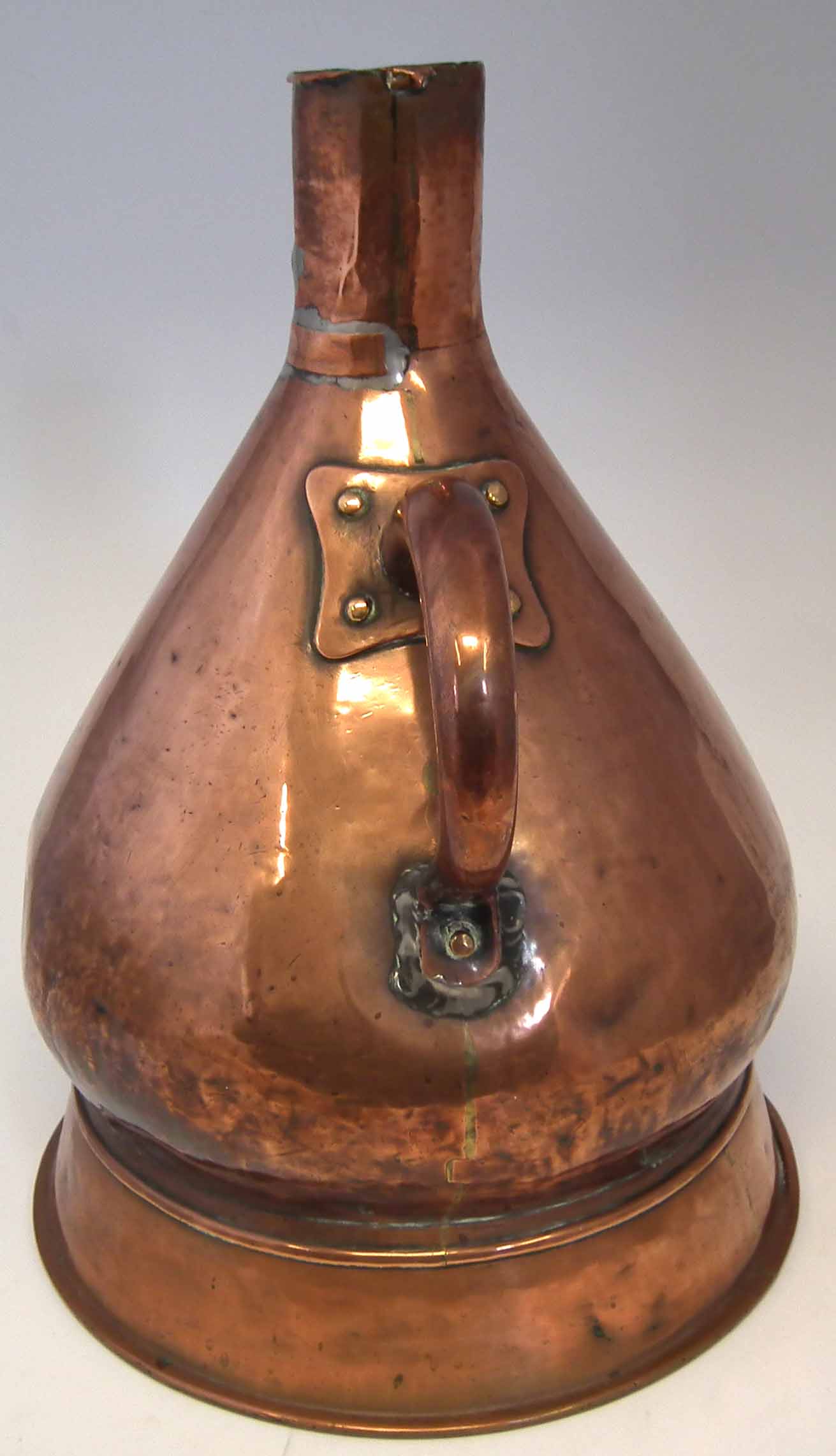 Copper 4 gallon fuel measure, marked 'J. Hutton 30 Cleveland Square' with stamped '4 Gallons' to - Image 7 of 12