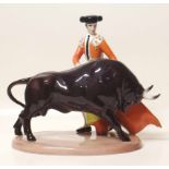 Ronzan Italian pottery Matador & Bull. Condition report: see terms and conditions