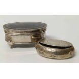 oval silver and tortioshell jewellery box on cabriole legs and oval silver snuff box Condition