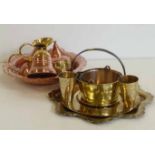 Two small brass jam kettles and various brass and copper. No condition reports for this sale