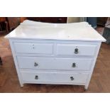 Painted Victorian chest of drawers No condition reports for this sale