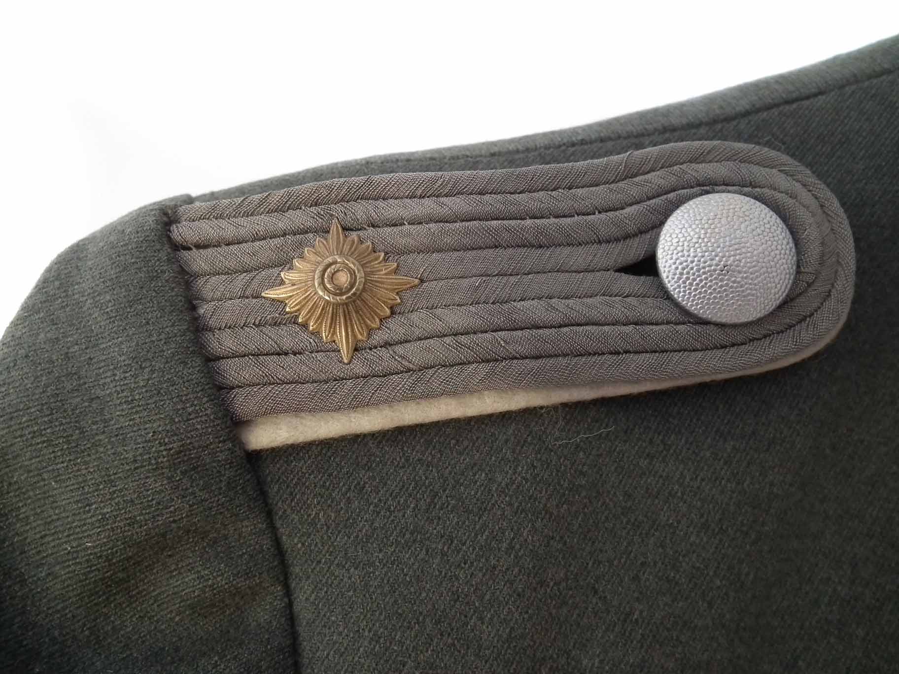 German Third Reich Officer's tunic, with wire embroided eagle, makers label for Donau, Bad - Image 12 of 18