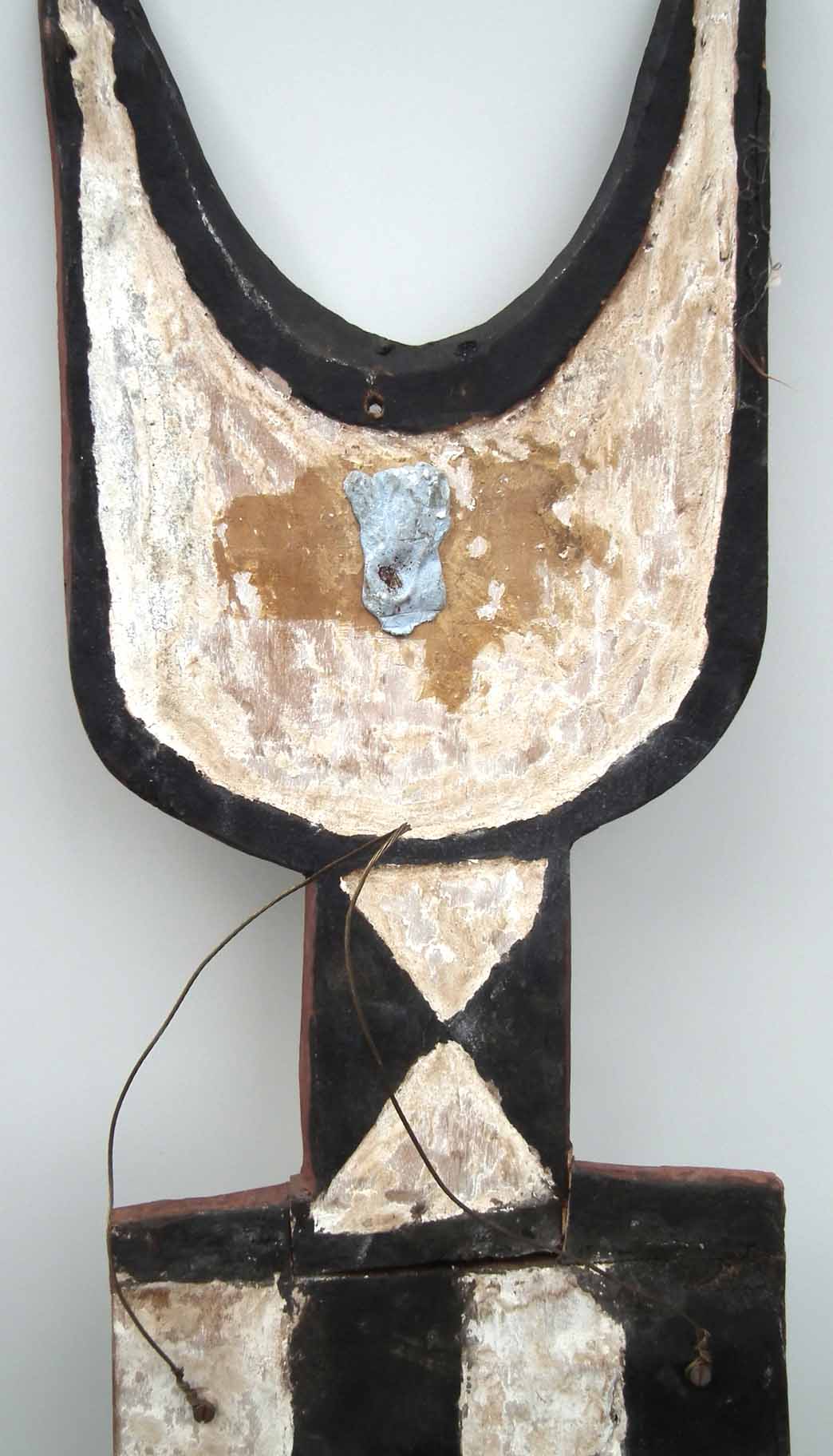 Bobo Bwa plank mask fron Hounde area of Burkina Faso, wood, pigment and fibres, 147cm high excluding - Image 10 of 13