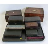 An assortment of cutlery cases with two oak caddies. No condition reports for this sale.