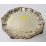 Silver salver No condition reports for this sale.