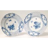 2 Meissen plates No condition reports for this sale.