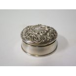 A Modern Hinged Silver Plush Lined Box, 8.5 cm diam.