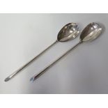 A Pair of Edward VII Silver Salad Servers, London 1902, William Hutton & Sons, 111g and plated