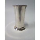 A Modern Silver Vase, 139g