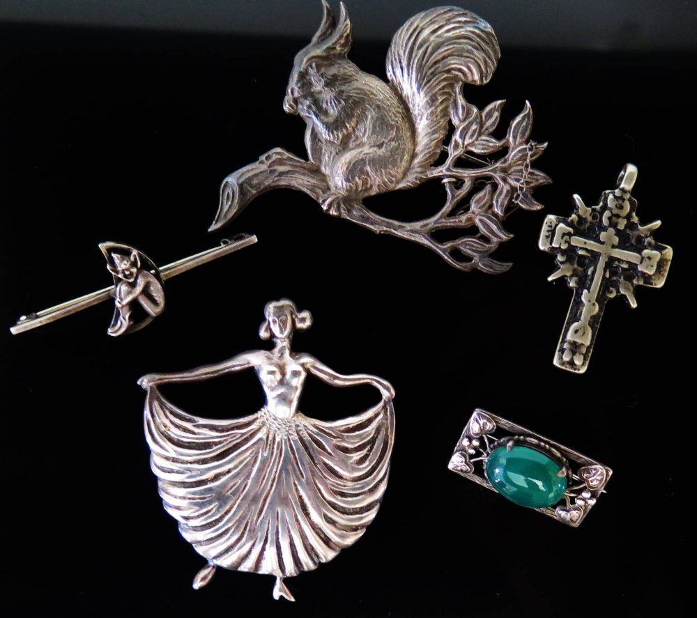 A Selection of Silver Jewellery including a Guild of Handicrafts Style Brooch