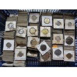 A Selection of World Coins, 3670 g gross