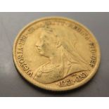 A Victorian 1900 Gold Half Sovereign