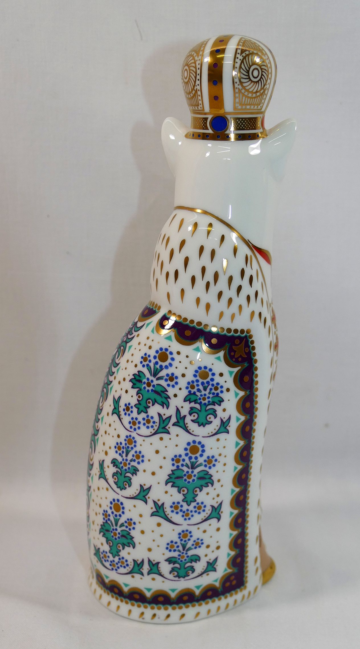 A Royal Crown Derby 'Russian' cat from the Royal Cat range, dated 1991, 21cm high, - Image 3 of 4