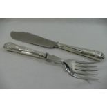 A pair of kings pattern silver handled fish servers, Sheffield 1961, 28.