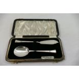 An Art Deco silver jam spoon and butter knife, Sheffield 1941, butter knife 14.