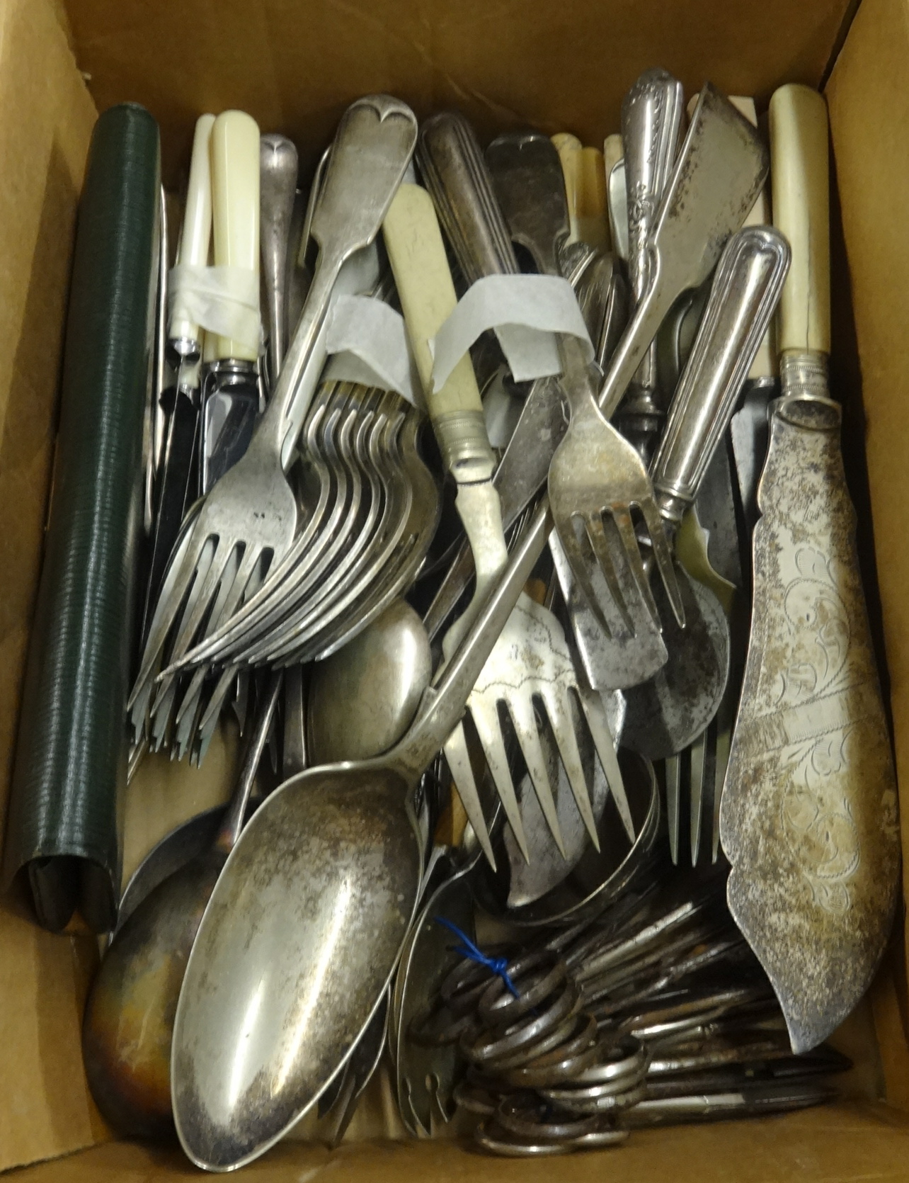 A collection of silver plated cutlery.