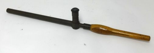 A WWI periscope, stamped 1918 R.J Beck Ltd, length 59cm.