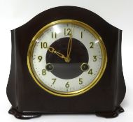 A Smiths bakelite 8 day mantel clock, height 18.50cm.