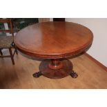 Victorian circular mahogany pedestal breakfast table, diameter 122cm.