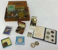 Various general coins including decimal sets, loose foreign etc, also military badges, Esso FA cup