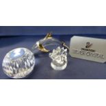 Collection consisting of glass dolphin, Wedgwood paper weight commemorating Queens Silver Jubilee