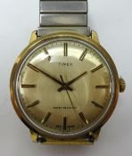 Timex, a gents classic Timex wristwatch with original box, circa 1980.