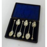Set of six Edwardian silver tea spoons JMB Chester with case.