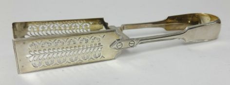 A pair of William IV silver muffin tongs, London circa 1834, approx 7oz.