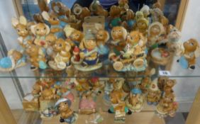 Collection of Pendelfin figures (approx 42).