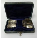 Set of six sterling silver tea spoons in fitted case approx 4.23oz.