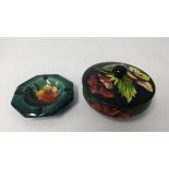 Moorcroft, jar and cover with original paper labels 'Potters to the Late Queen Mary', diameter 12cm