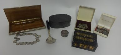 Anglo Indian slide box, pierced white metal serving spoon, cigar box, other items including Indian