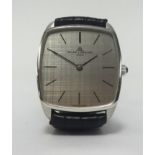 Baume and Mercier, gents Swiss 18ct white gold wristwatch with leather strap and box.