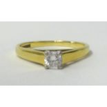 An 18ct yellow gold solitaire ring, set with a round cut diamond, approx 0.25cts, finger size N.