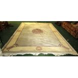 LARGE CREAM GROUND FLOOR RUG WITH CENTRAL MEDALLION