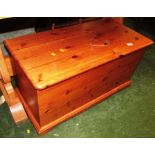 PINE BLANKET BOX