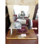 BOXED 'THE ESSEX' MINIATURE SEWING MACHINE