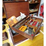 MAHOGANY WORKBOX (A/F) WITH CONTENTS OF VINTAGE MECCANO