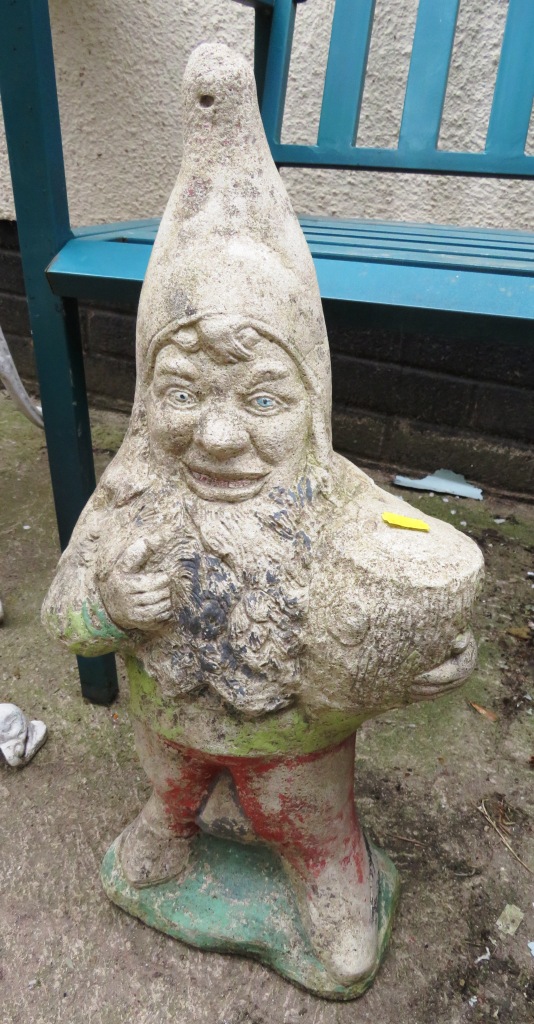 COMPOSITE STONE GARDEN GNOME