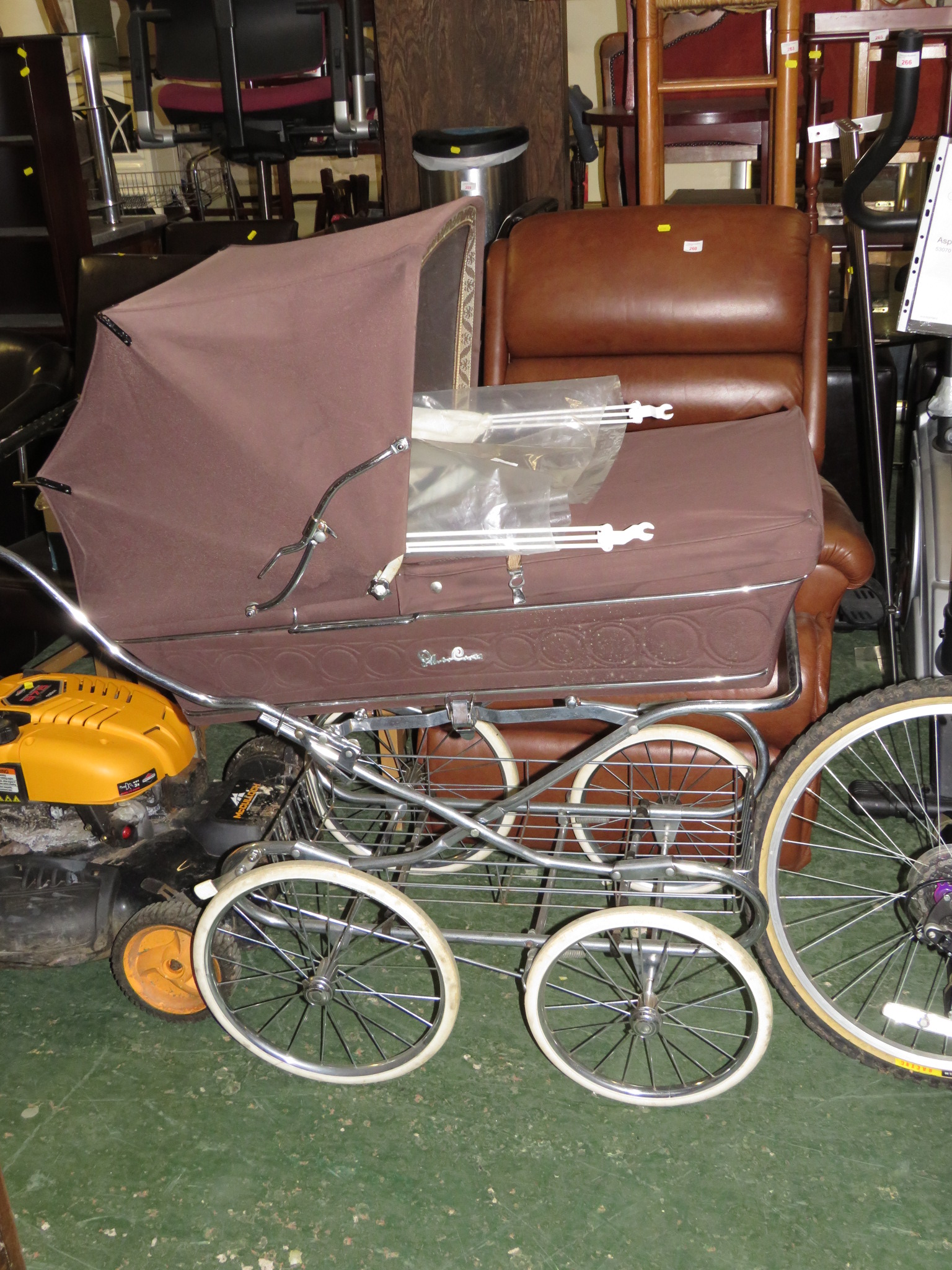 VINTAGE SILVER CROSS PRAM