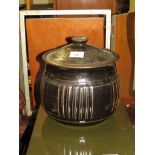 LARGE STONEWARE JAR IN DARK BROWN TENMOKU STYLE GLAZE