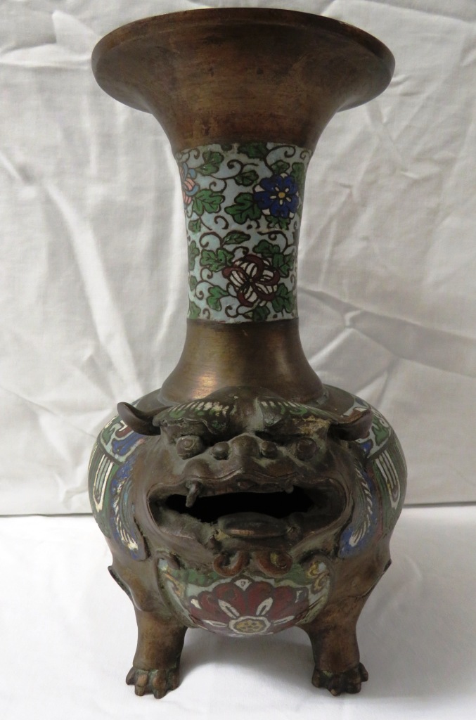 Chinese or Japanese bronze vase with flared neck and an oval body modelled as a grotesque animal - Image 2 of 7